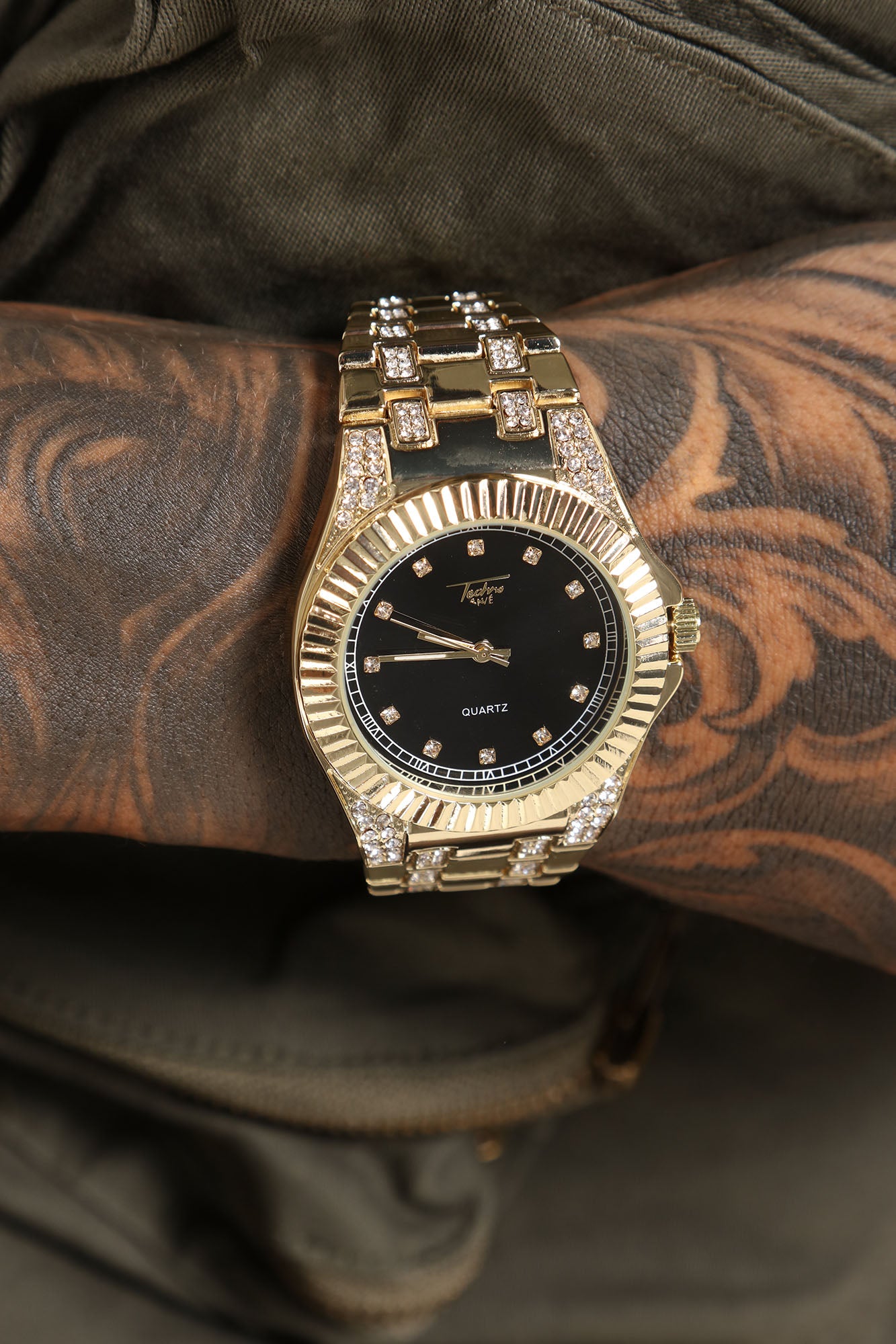 Fashion nova hot sale watches