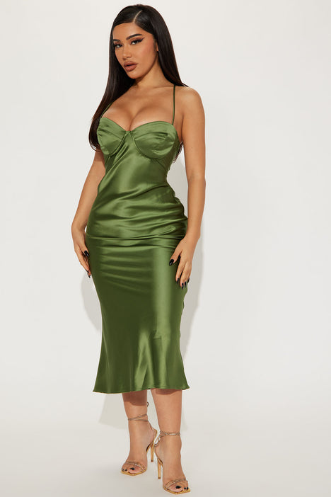 Fashion nova satin best sale dress