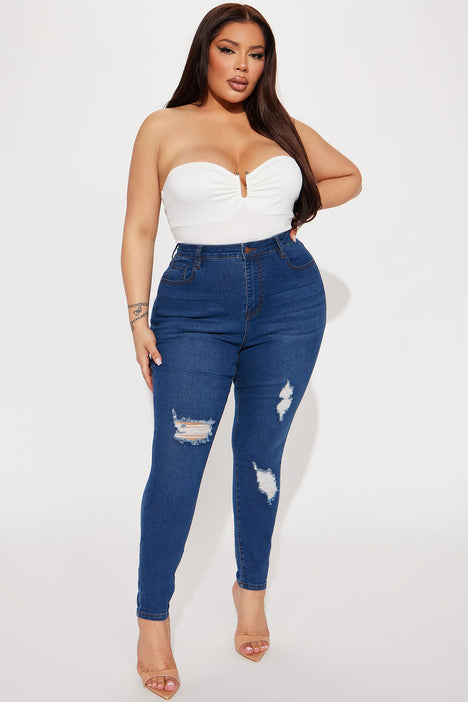 Fashion nova dark wash sales jeans