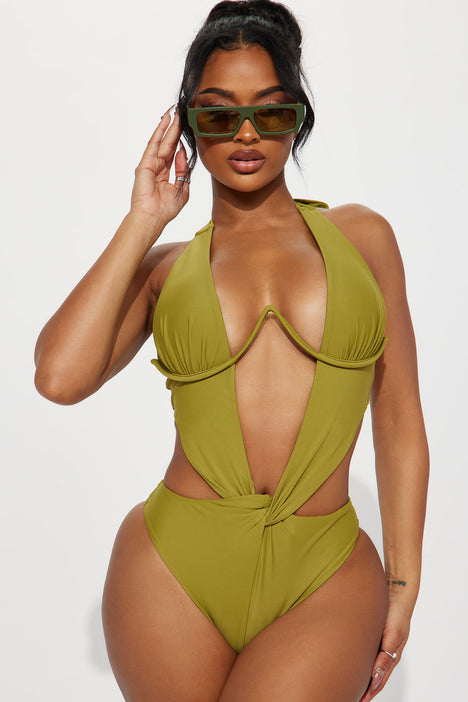 One piece swimsuit fashion hot sale nova