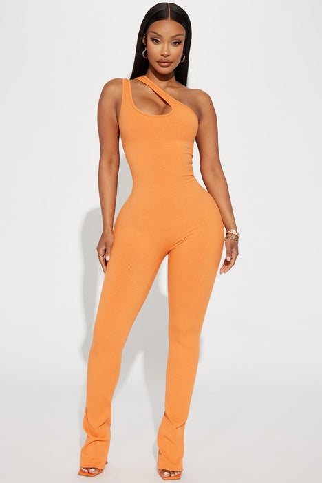 Fashion nova one sales piece jumpsuit