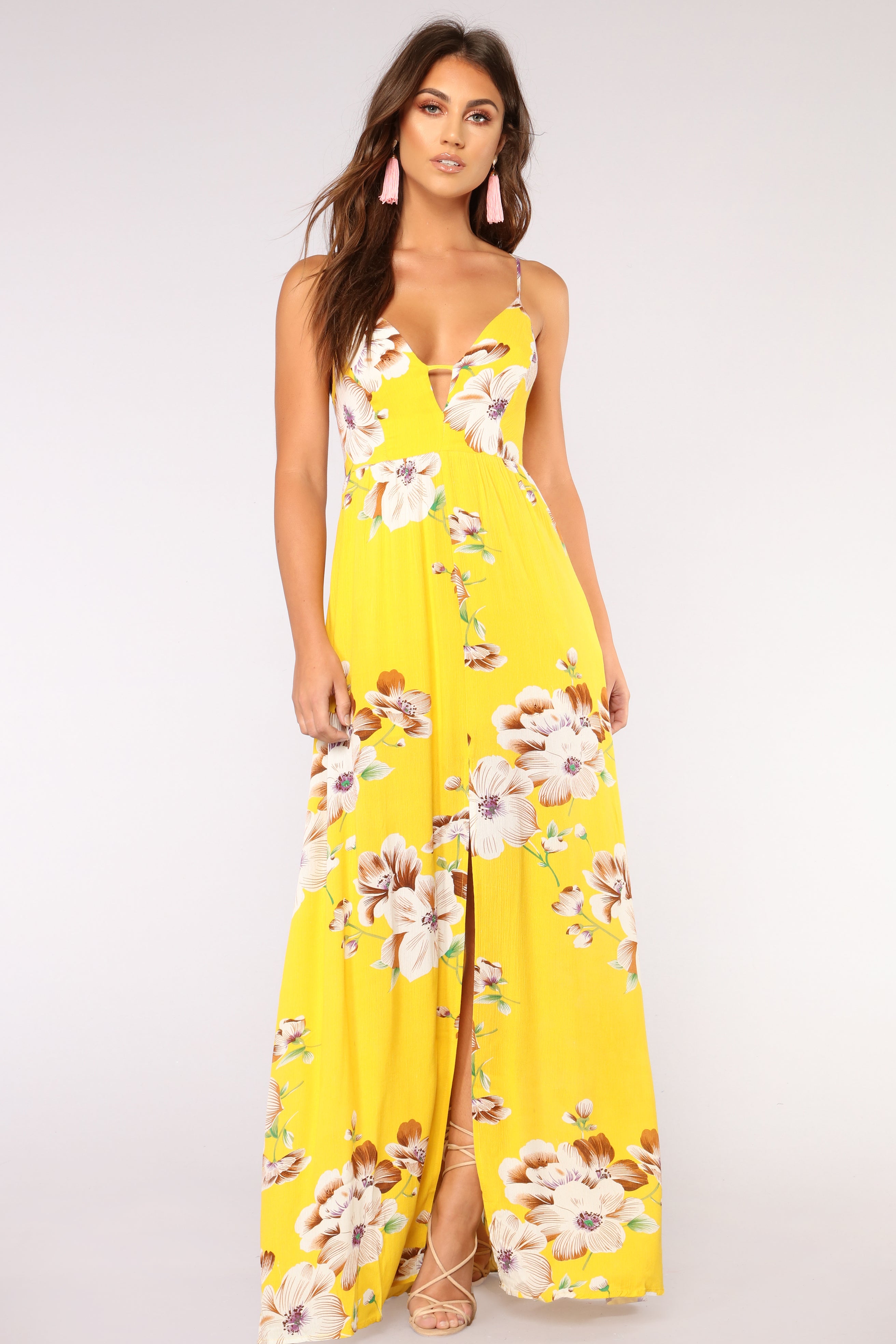 Fashion nova yellow floral dress 2025
