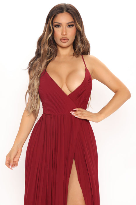 Call On Her Maxi Dress Wine