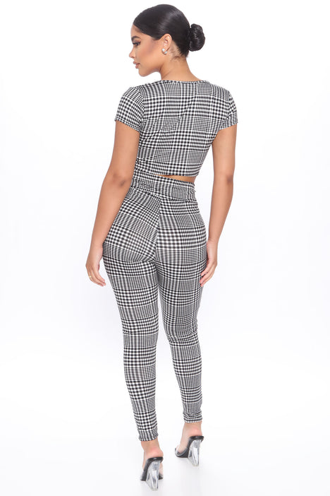 Fashion nova outlet plaid pants