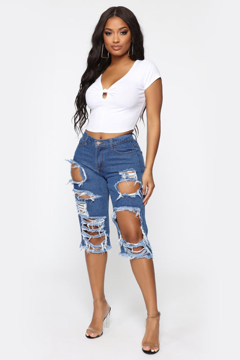 Fashion nova jeans hot sale short girl