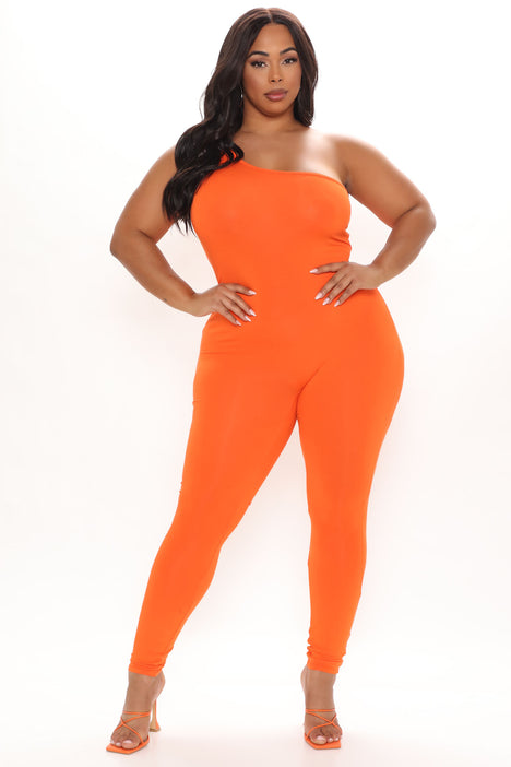 Fashion nova shop orange jumpsuit