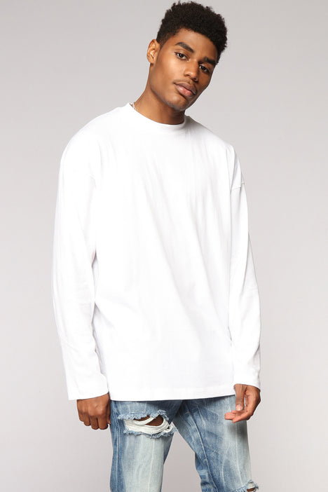 Oversized white long best sale sleeve t shirt