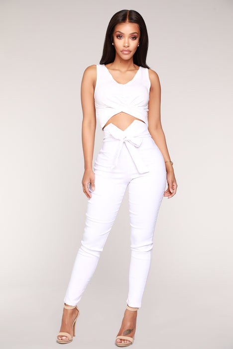 Fashion nova knot best sale your girl pants