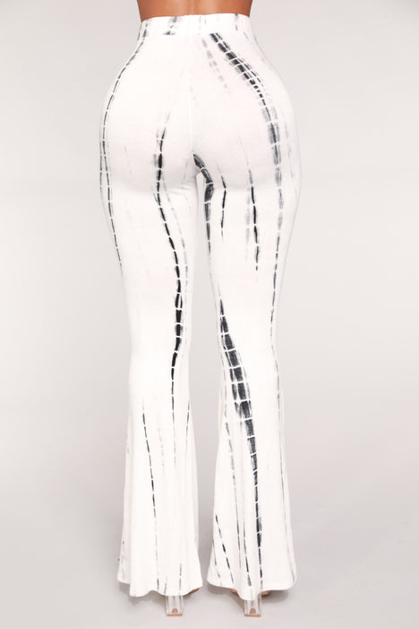 Tie dye flare hotsell pants fashion nova