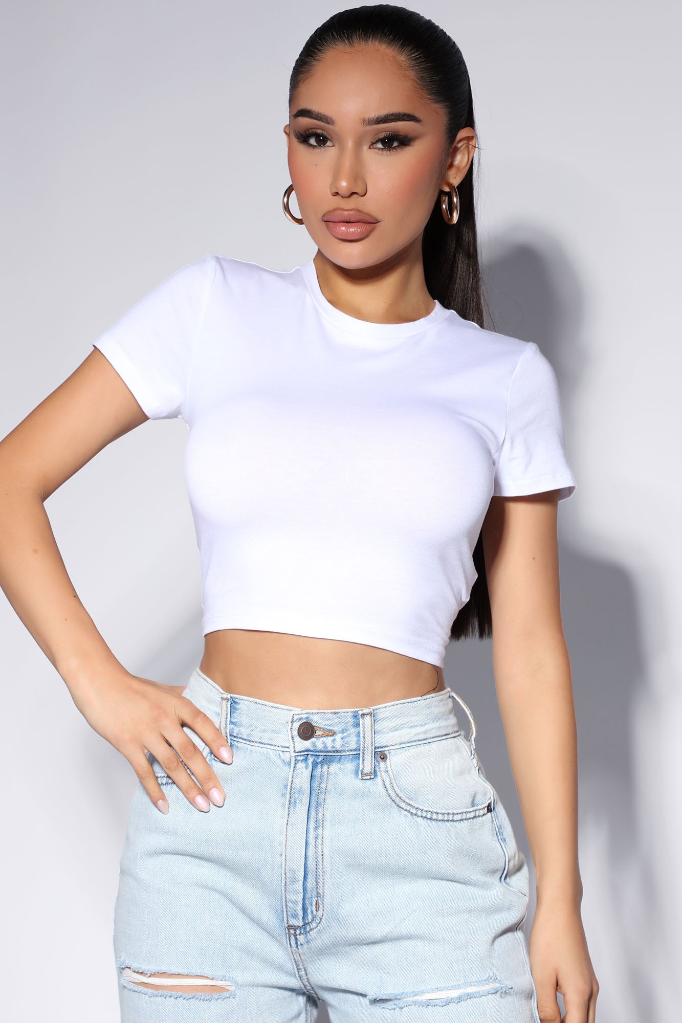White crew 2025 neck crop top