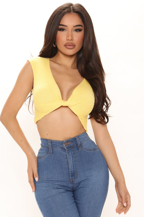 yellow crop top fashion nova