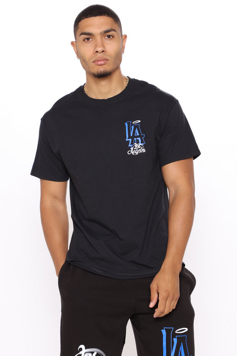 Men's Los Angeles in The Field Short Sleeve Tee Shirt Print in Black Size Large by Fashion Nova