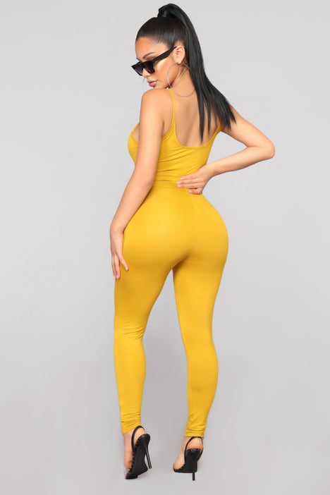 Mustard jumpsuit fashion store nova