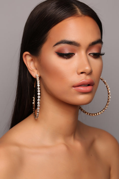 Looking Expensive Hoop Earrings Gold