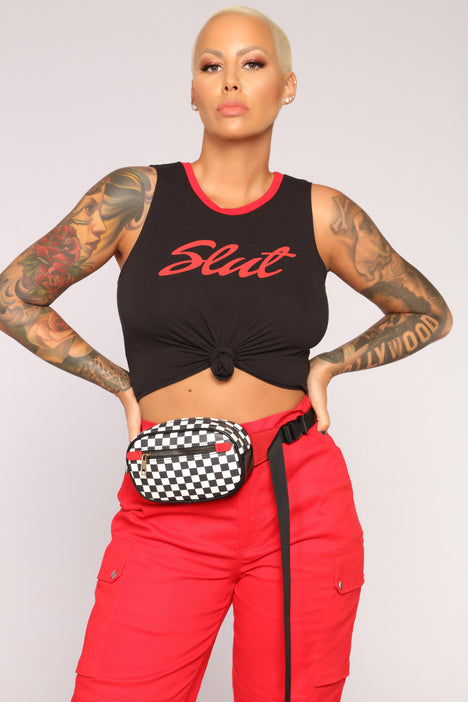 Red fanny pack fashion on sale nova
