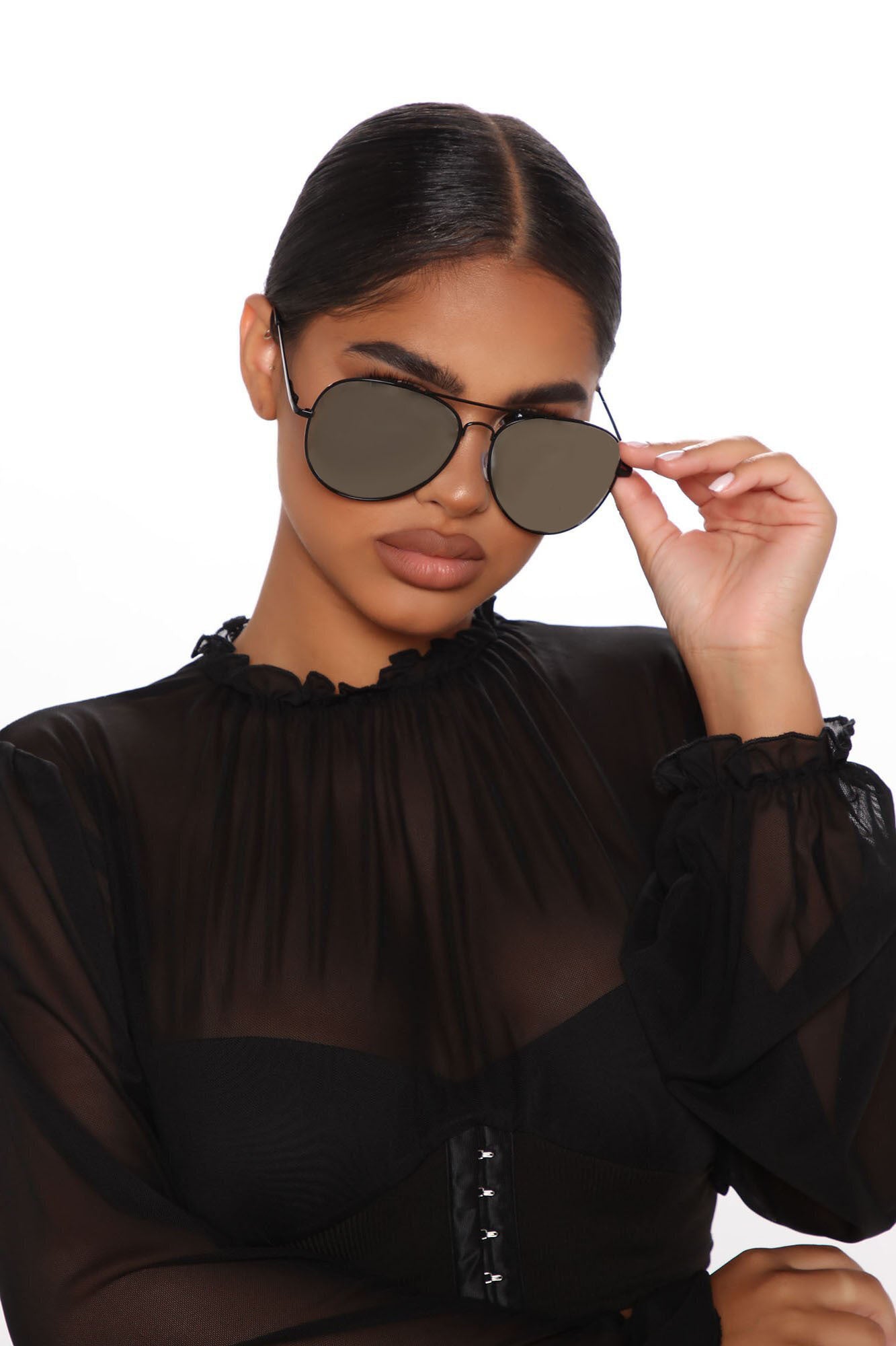 Black classic aviator online sunglasses