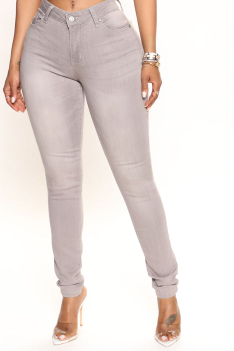 Grey jeans fashion nova cheap