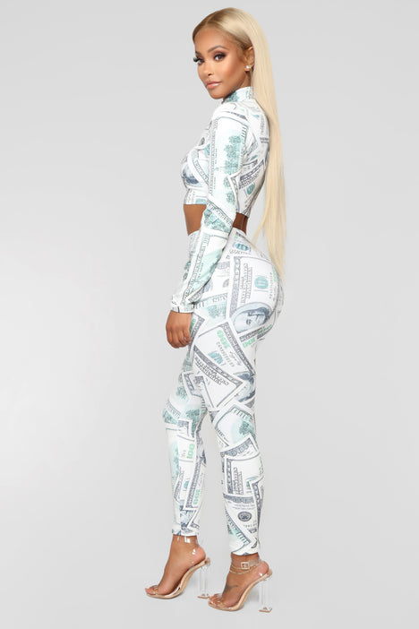 Money outfit fashion sales nova