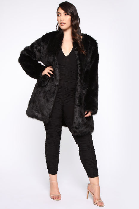 Fashion nova shop franchesca fur jacket