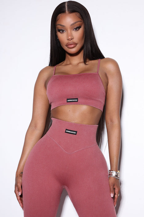 Fashion nova sports bra clearance