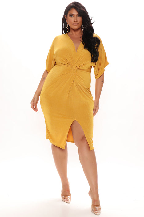 Full grown knot clearance dress fashion nova