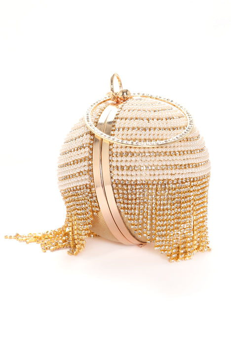 Fashion nova clutch bags 2025