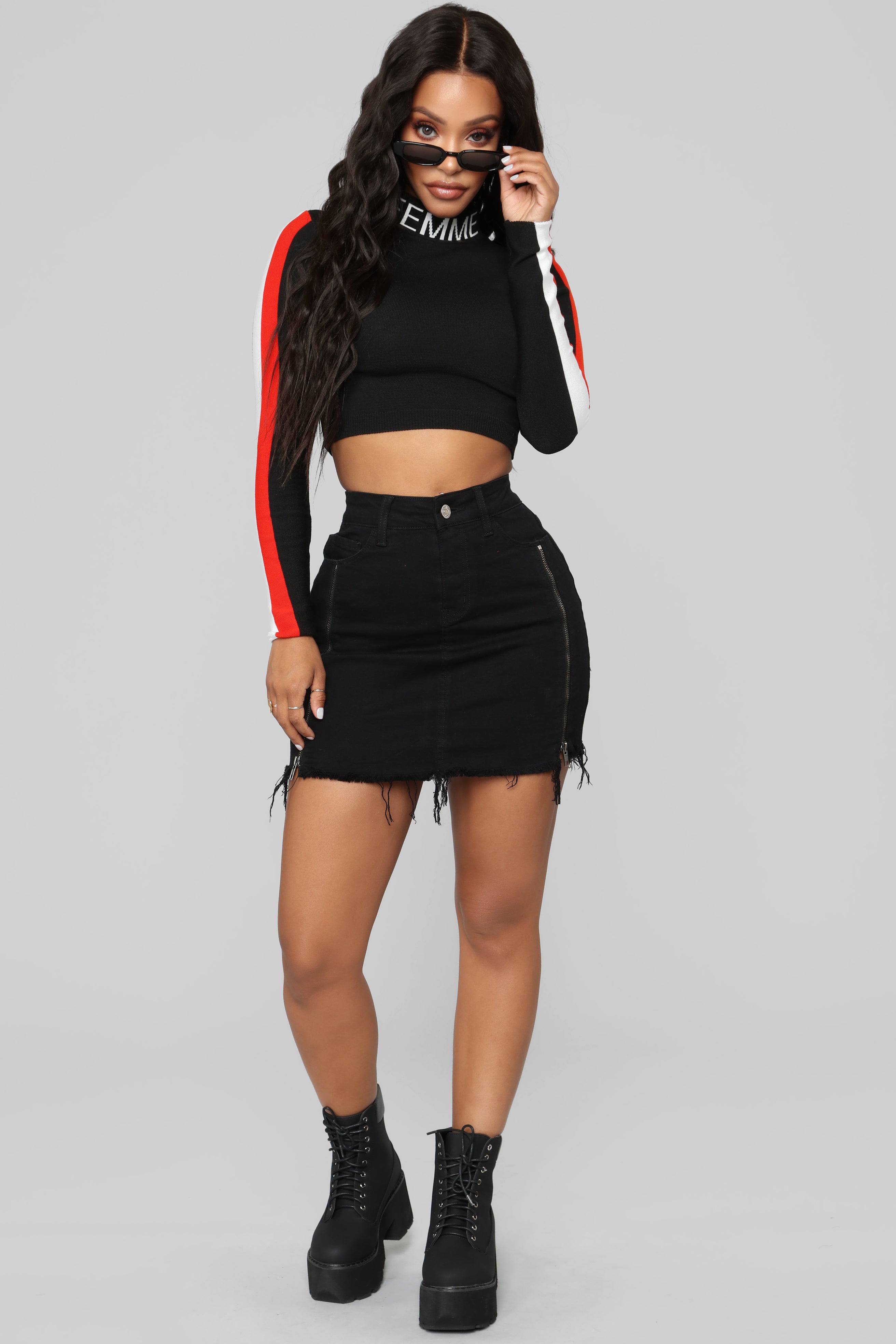 Black denim on sale zipper skirt