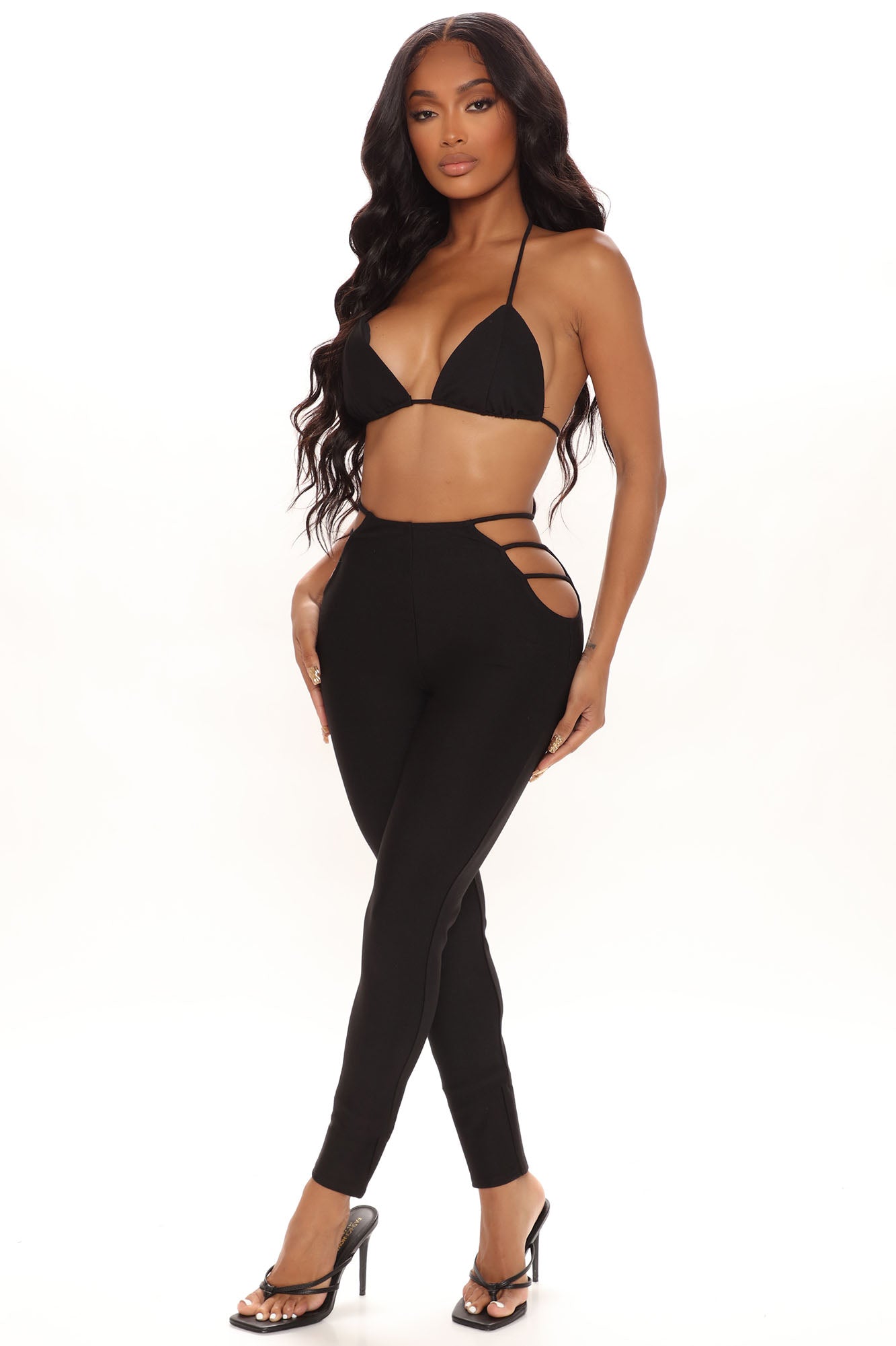 Fashion nova cut out leggings top