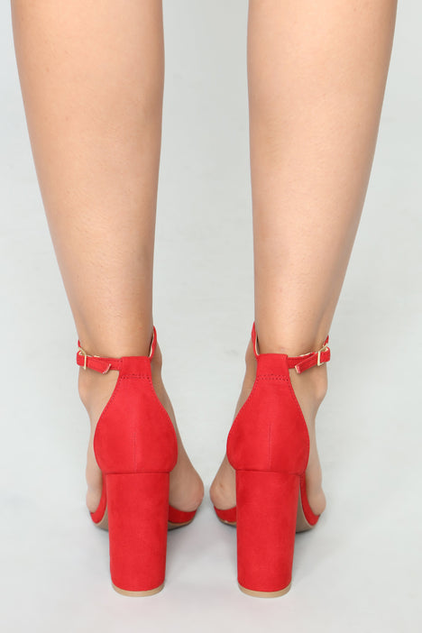 Fashion nova red heels discount