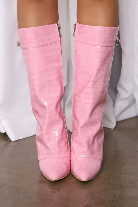 Fashion nova new arrivals pink boots