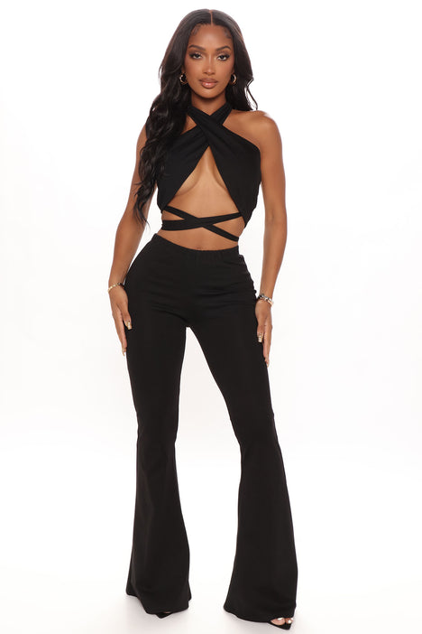 Black flare sale pants fashion nova