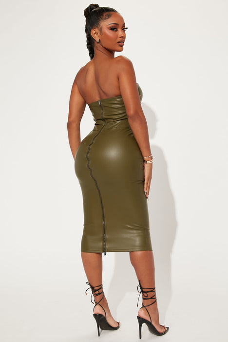 Olive green strapless dress clearance