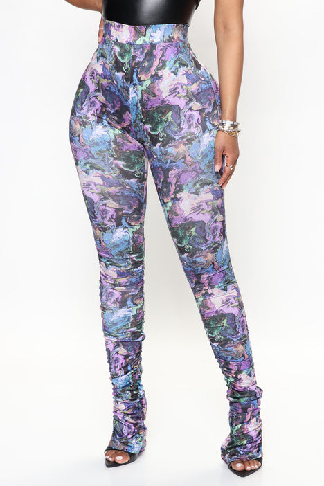Purple camo best sale pants fashion nova