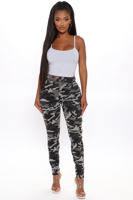 Womens skinny camo sale jeans