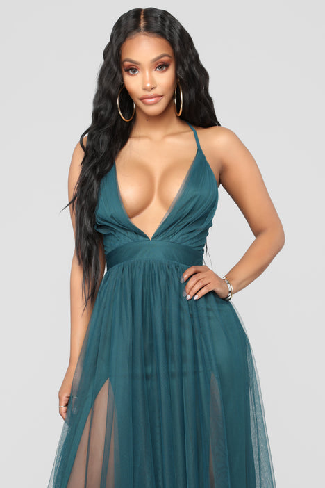 Fashion nova on the runway cheap maxi dress