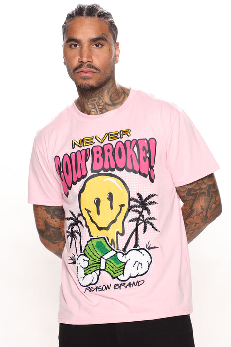 Men pink top graphic tee