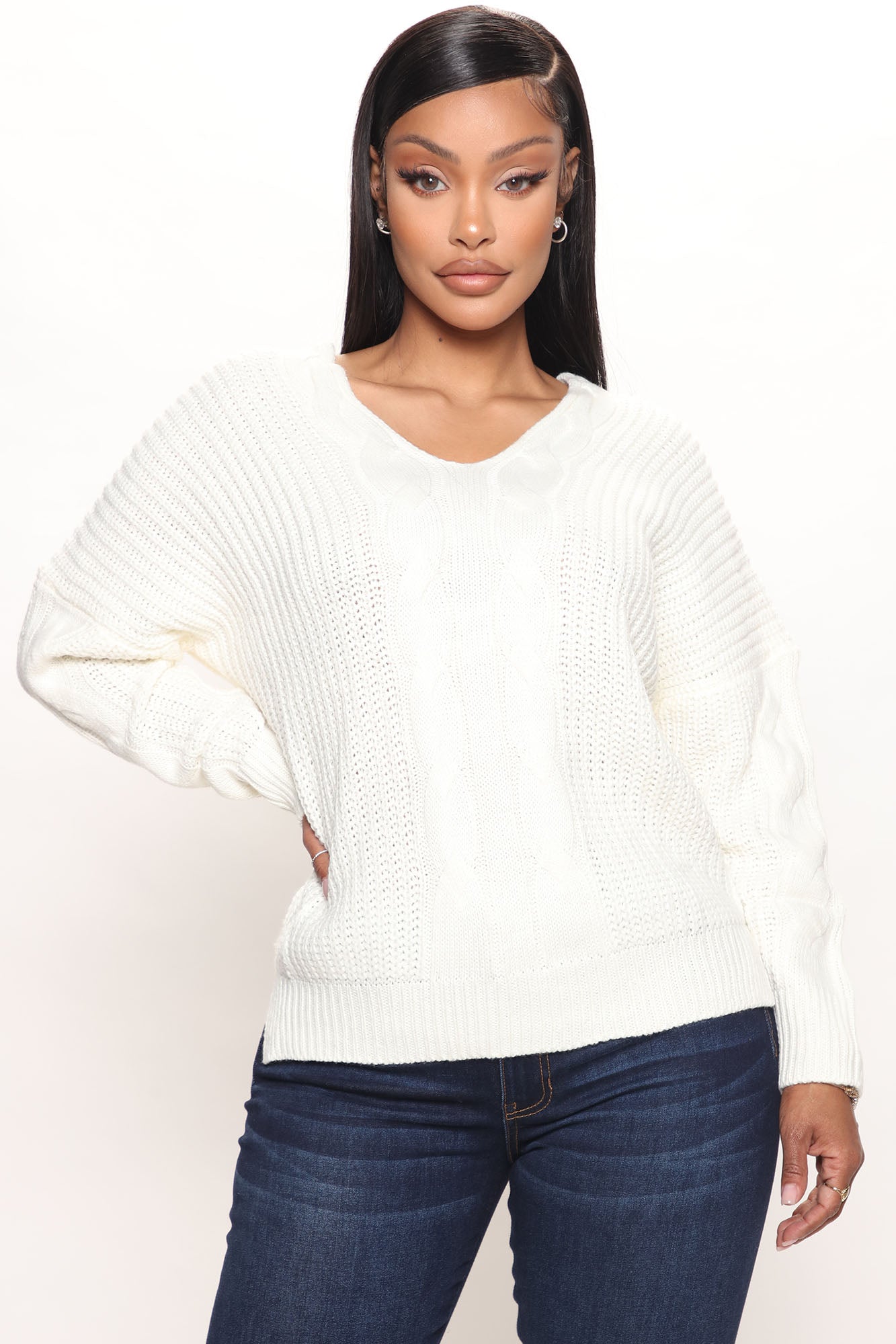 Womens ivory hotsell cable knit sweater