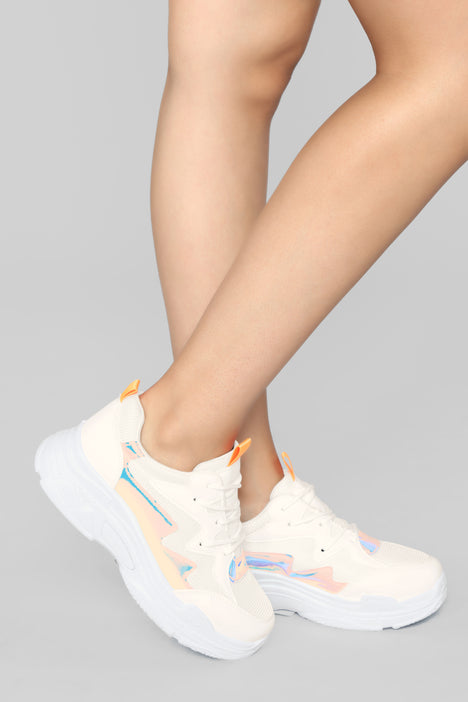Fashion nova top shoes run small