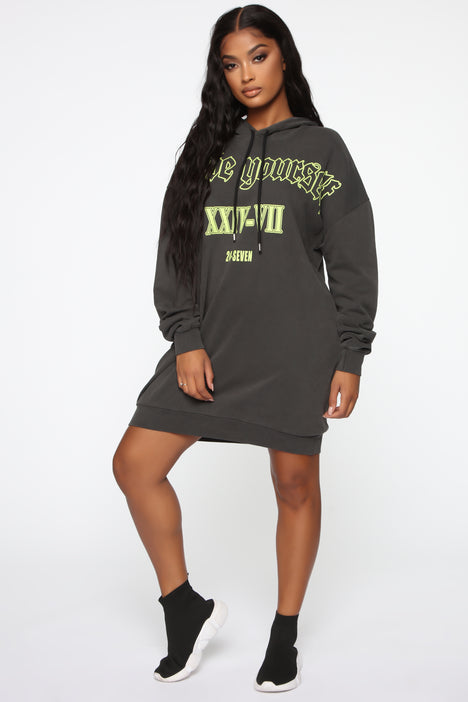 Fashion nova sweatshirt dress deals