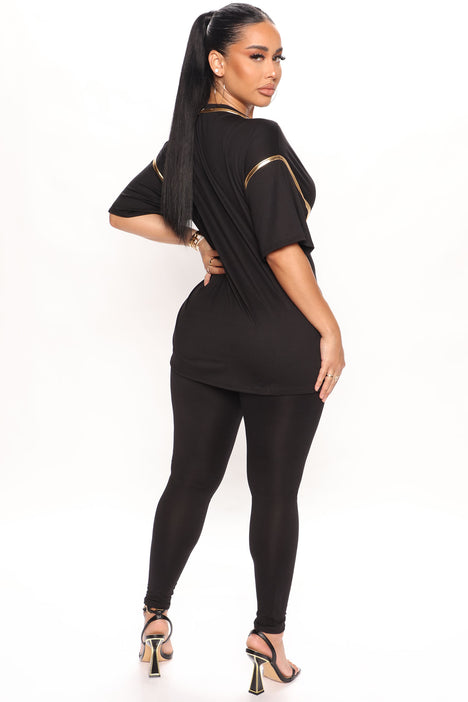 Black and gold leggings outfit sale