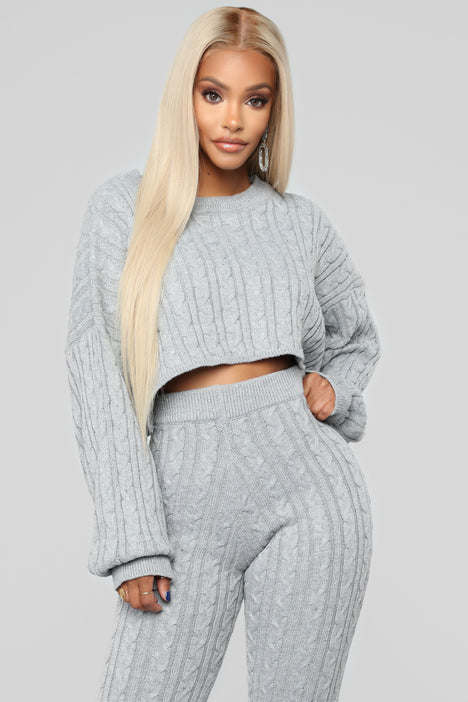 Fashion nova sweater two store piece