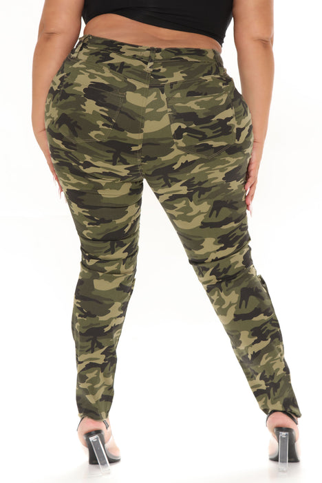 Fashion nova camo leggings sale