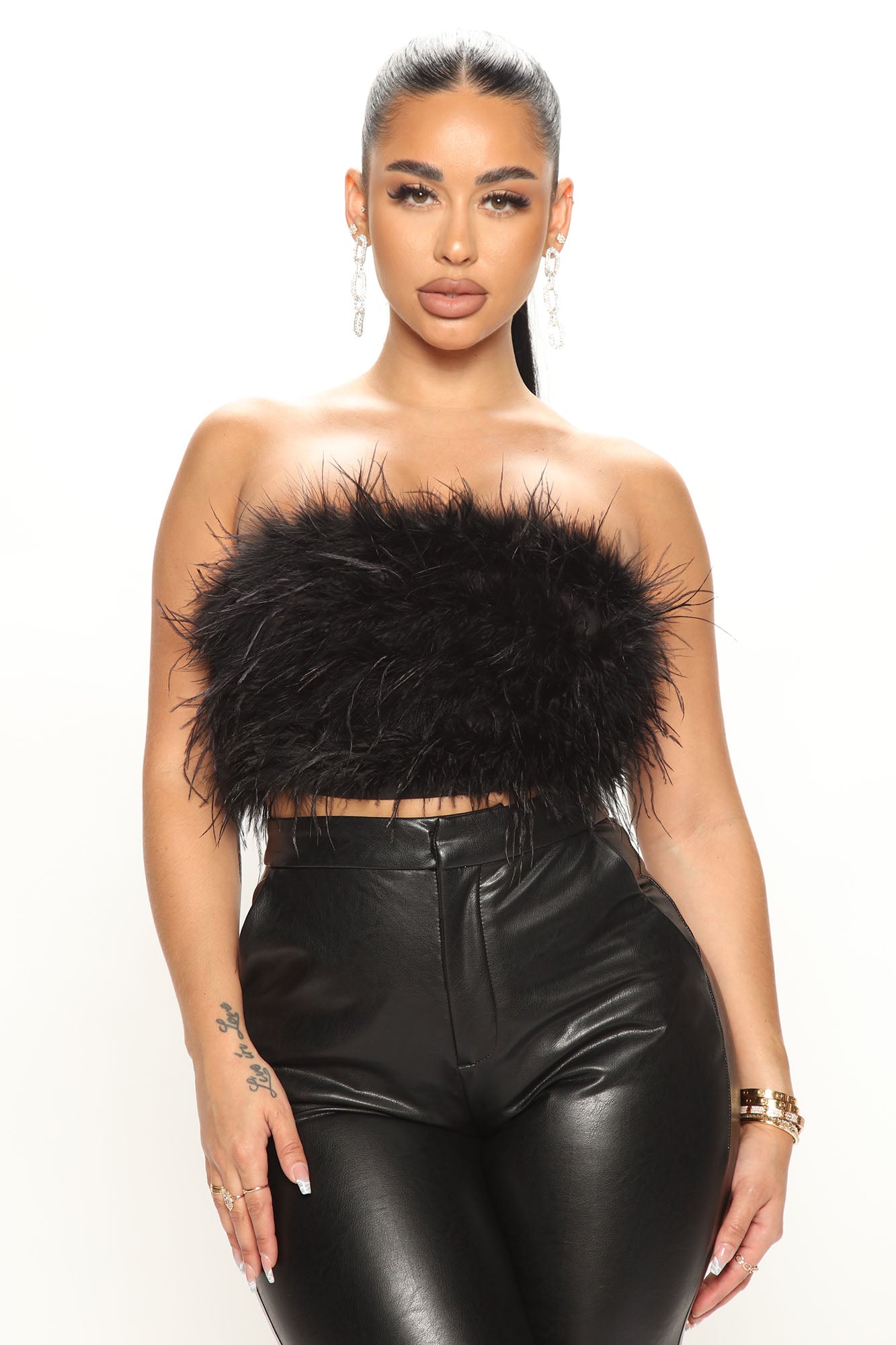 Feather boob deals tube