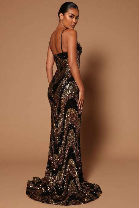 Glam on sale sequin dress