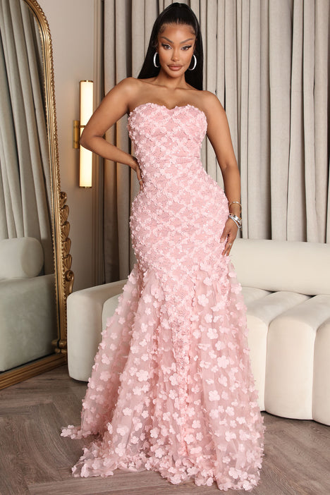 Fashion nova evening gowns store