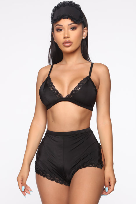 Sleeping beauty 3 piece pj set clearance