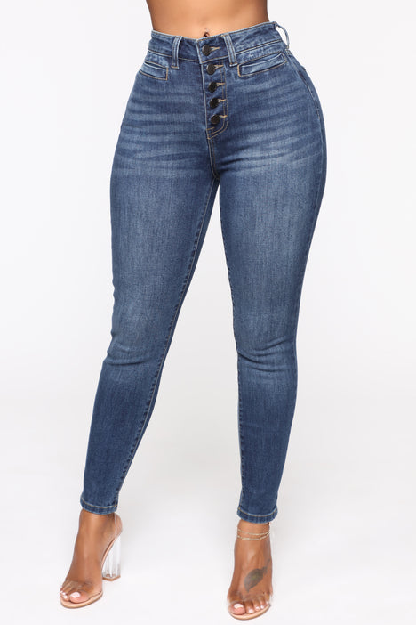 Boom boom jeans fashion nova 2025