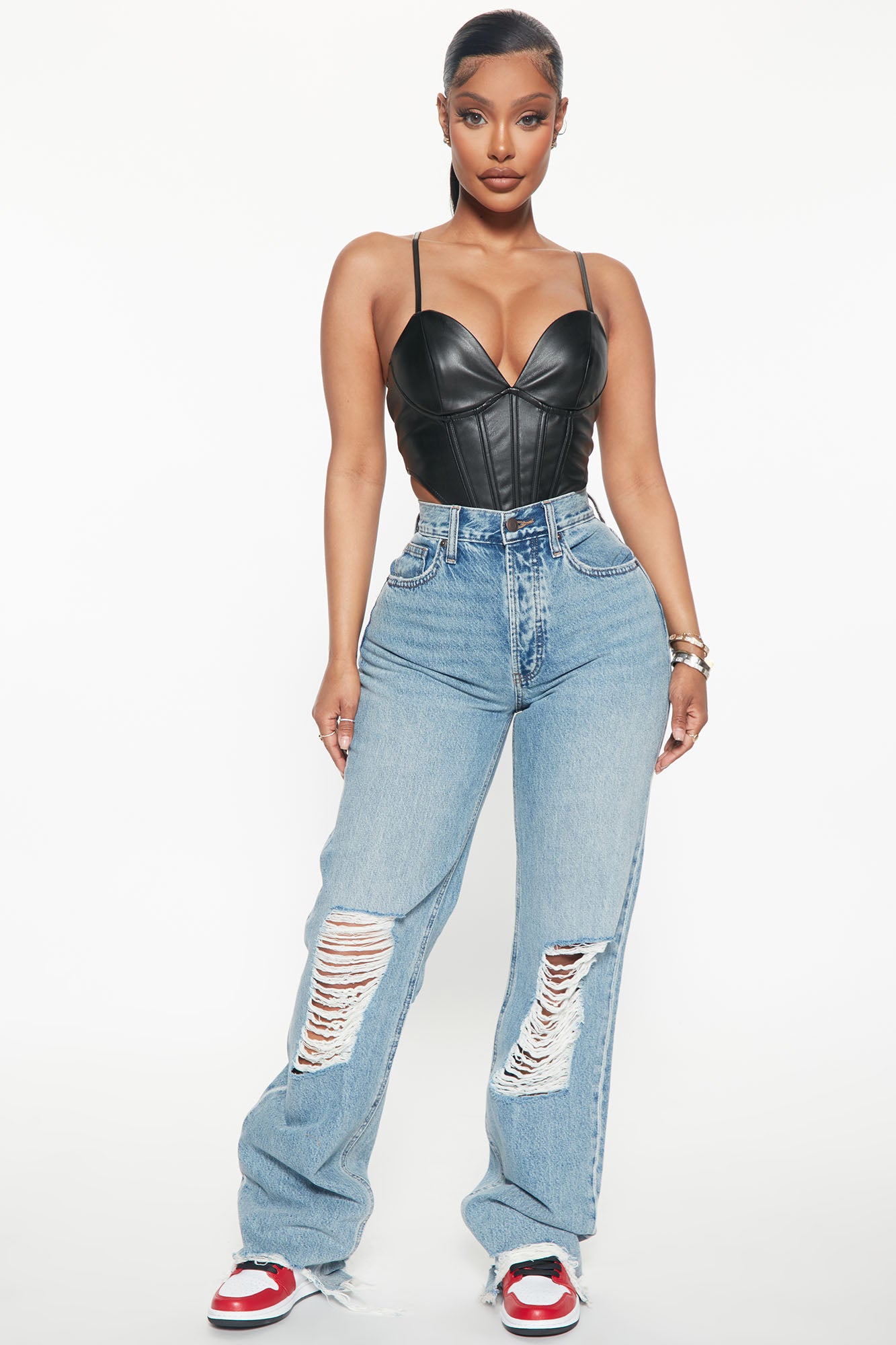 Fashion nova shop ripped boyfriend jeans