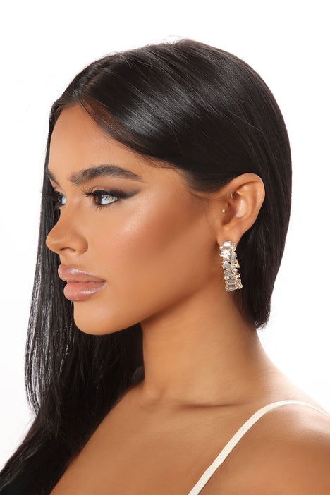 Hoop earrings new arrivals fashion nova