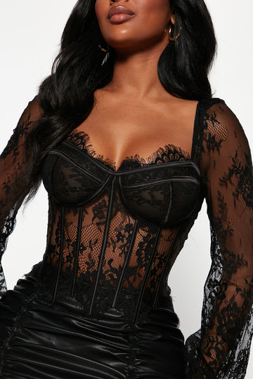 Undeniable Attraction Lace Bodysuit - Brown